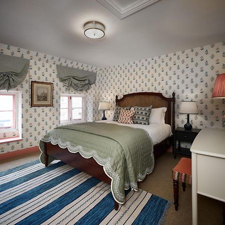 מלמסבורי Townhouse Suites- Abbey Row מראה חיצוני תמונה
