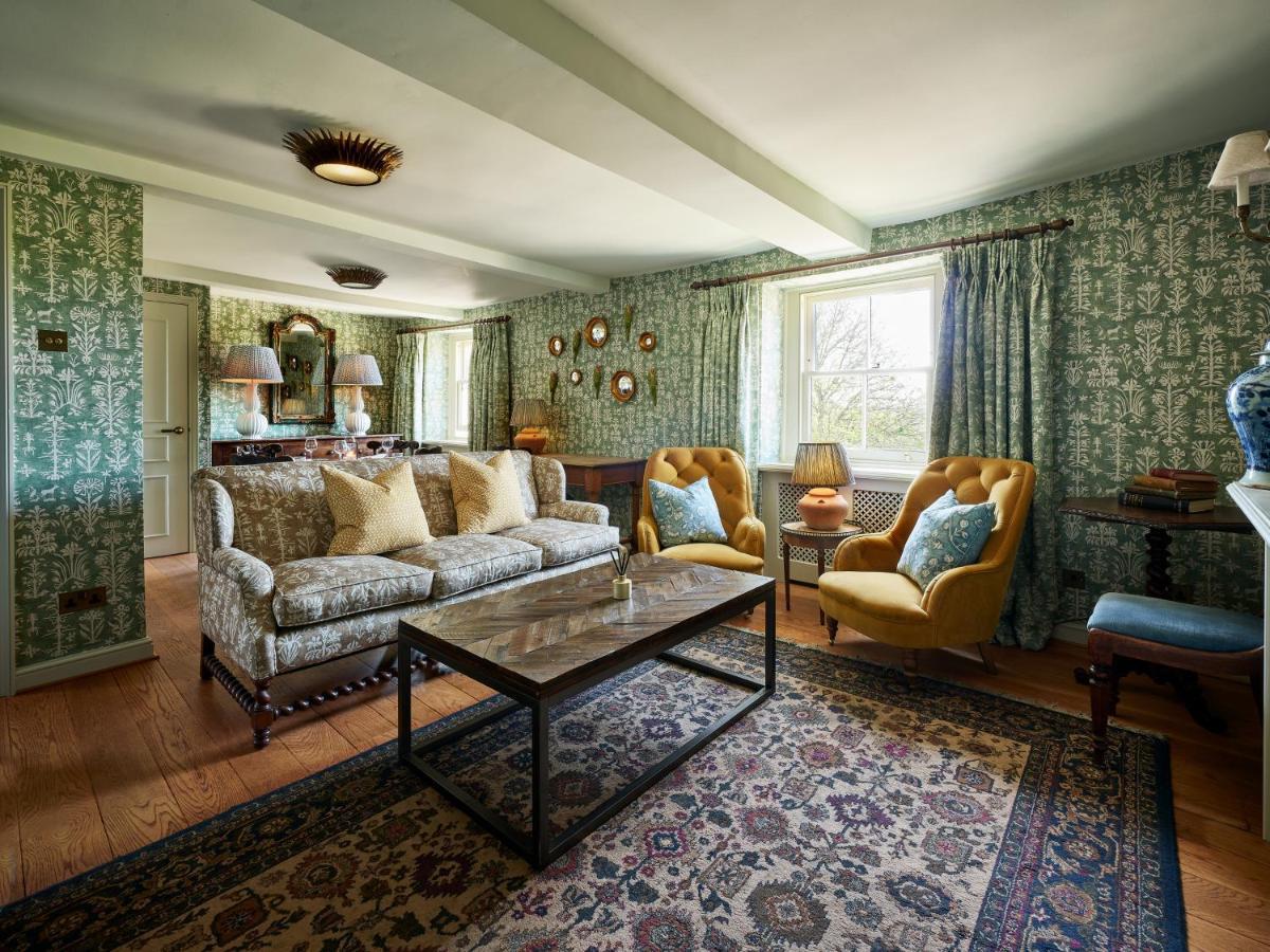 מלמסבורי Townhouse Suites- Abbey Row מראה חיצוני תמונה