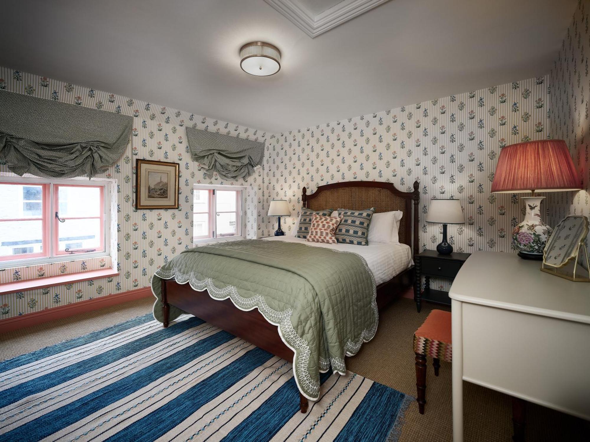 מלמסבורי Townhouse Suites- Abbey Row מראה חיצוני תמונה